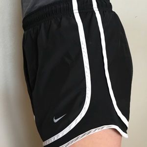 Nike Women’s Dri-Fit Tempo Running Shorts